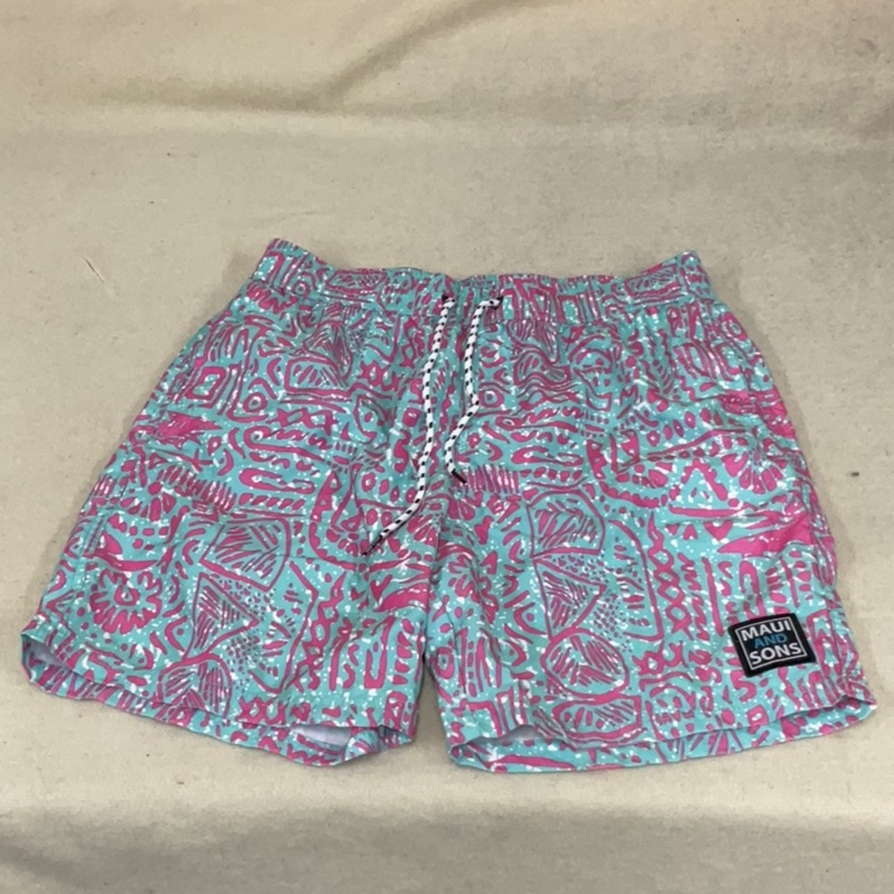 EUC Mens Maui and surf swim trunks with mesh lining